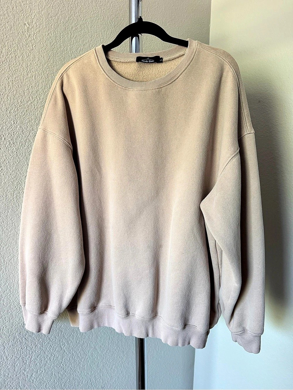 Crewneck Sweatshirt in Beige